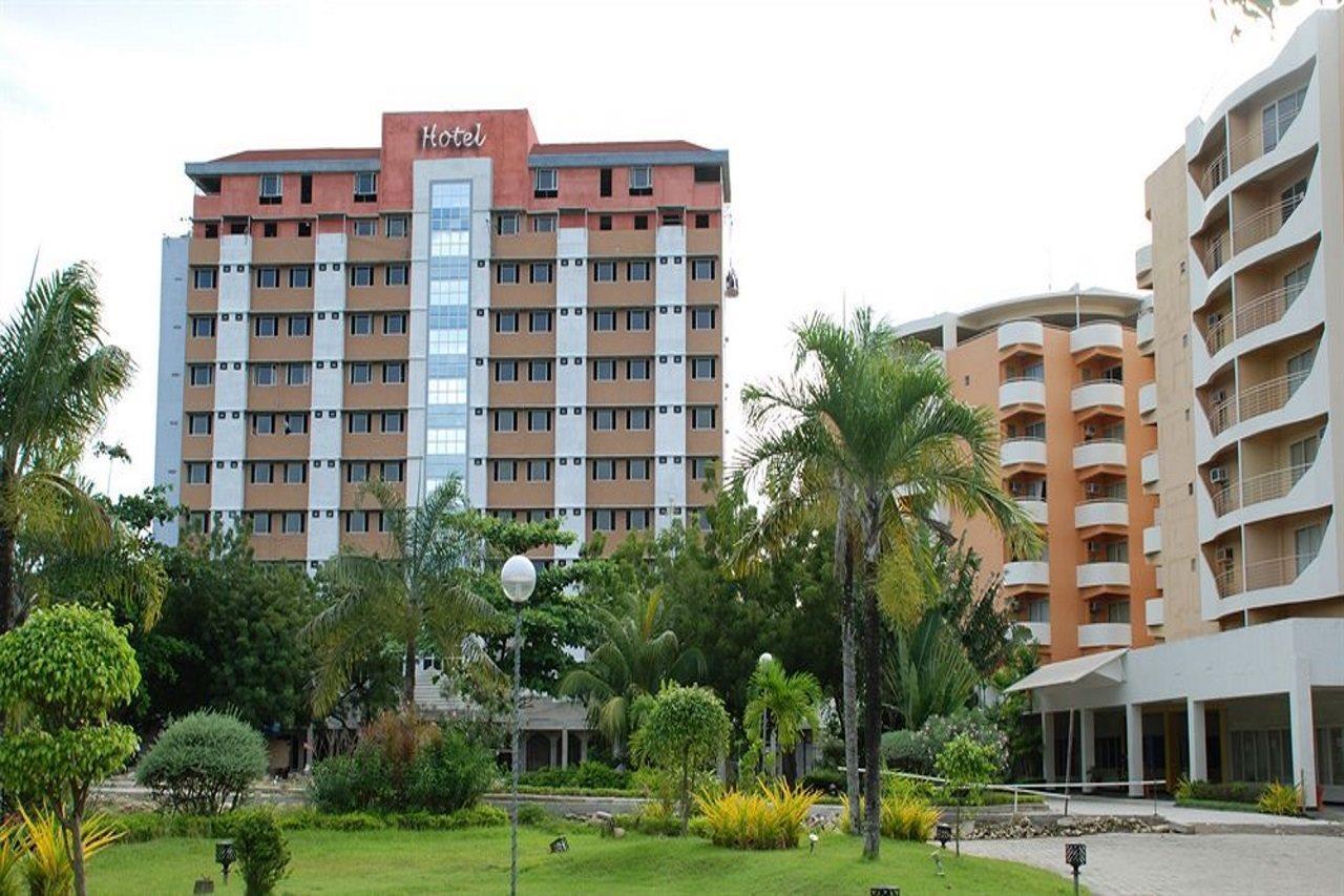 Egi Resort & Hotel Мактан Экстерьер фото