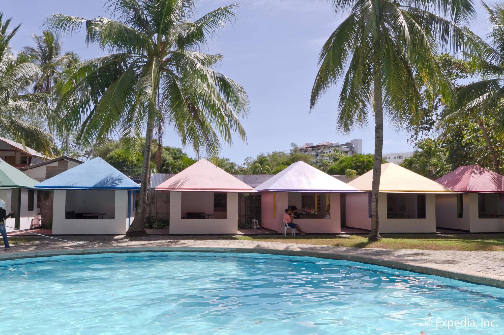 Egi Resort & Hotel Мактан Экстерьер фото