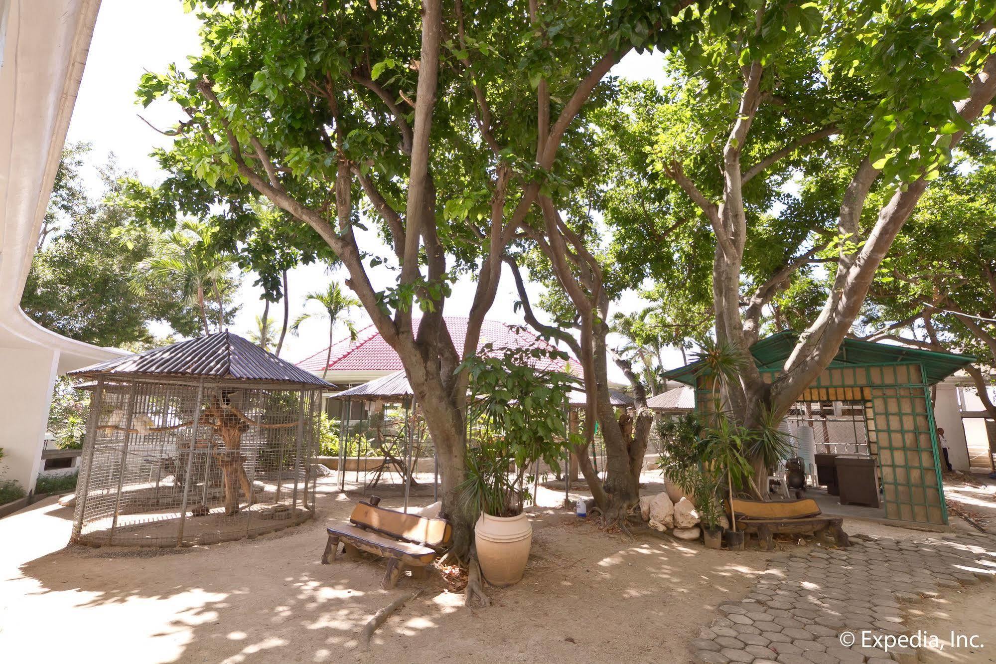Egi Resort & Hotel Мактан Экстерьер фото