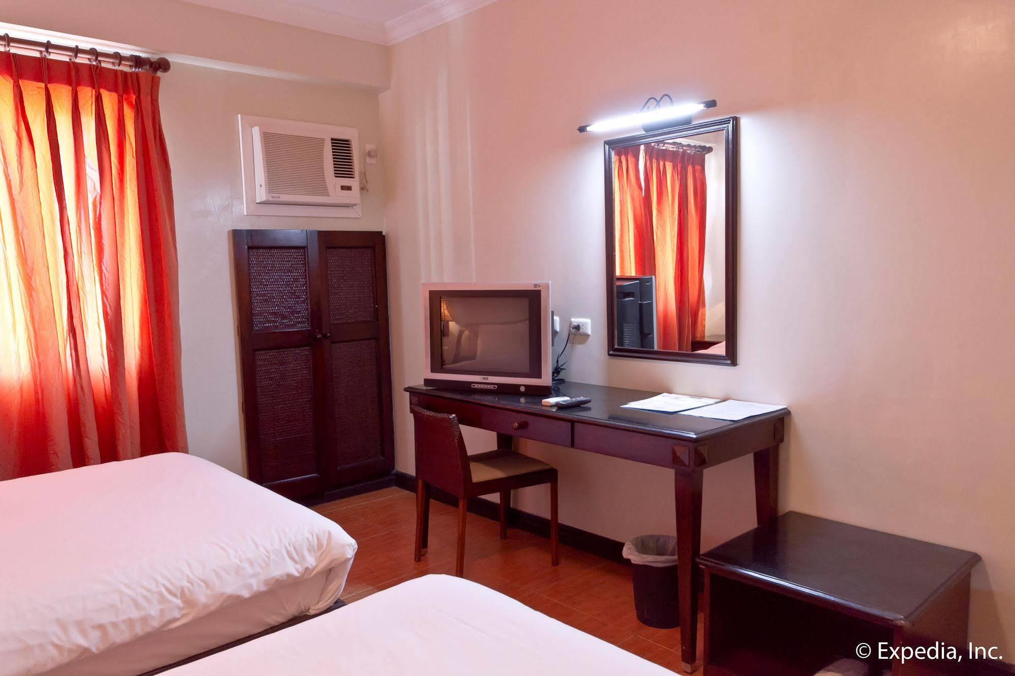 Egi Resort & Hotel Мактан Экстерьер фото