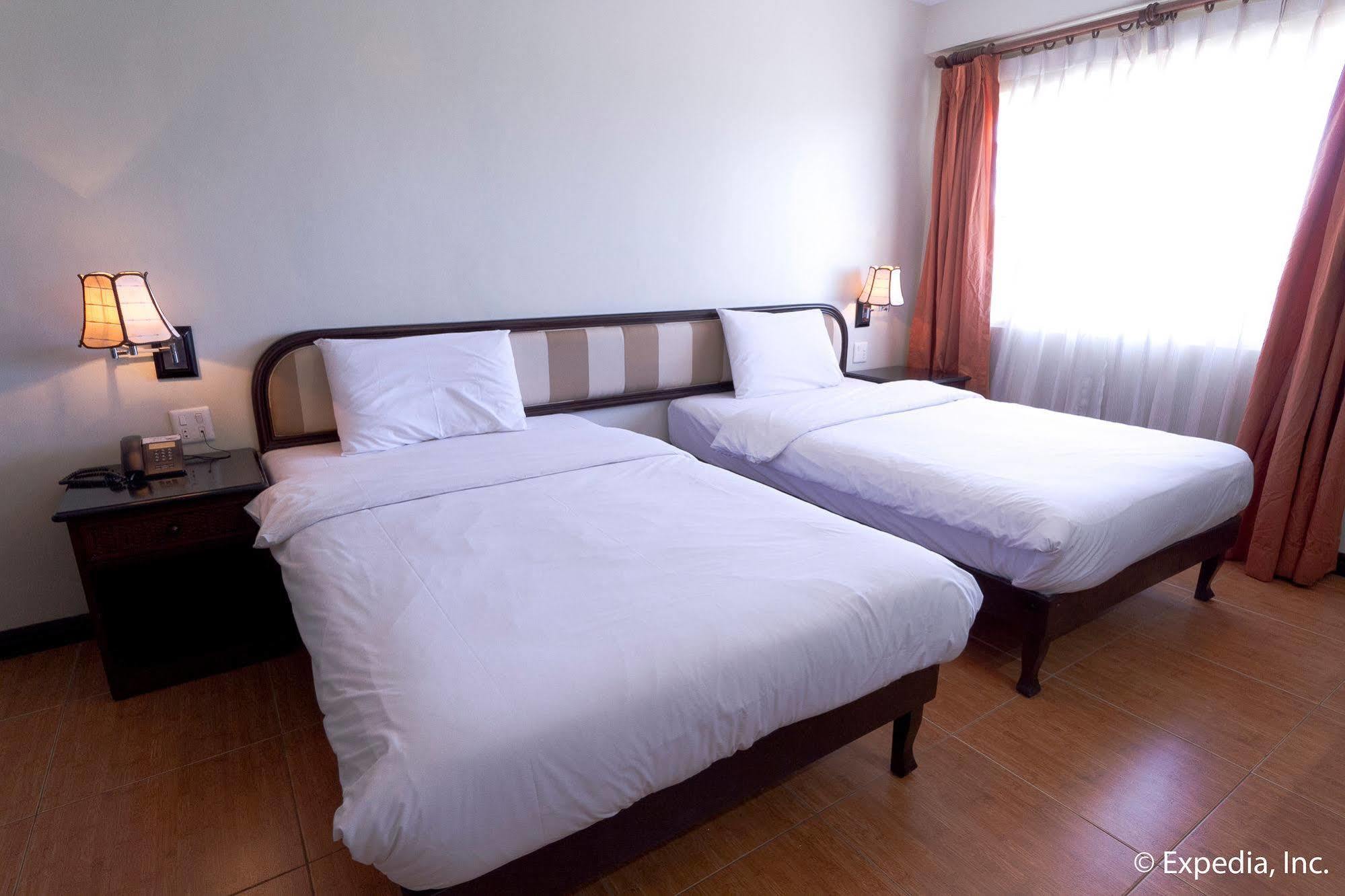 Egi Resort & Hotel Мактан Экстерьер фото
