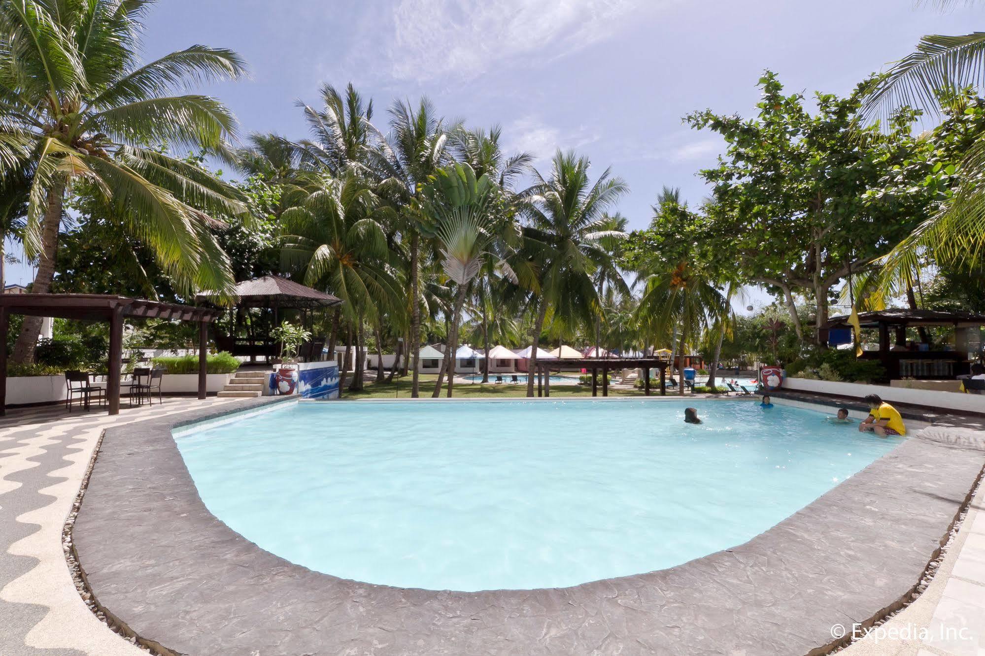 Egi Resort & Hotel Мактан Экстерьер фото